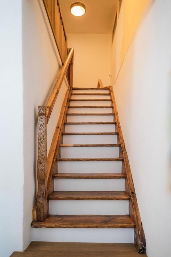 Gehobenes Ambiente In Historischer Wohnung Walting Екстер'єр фото
