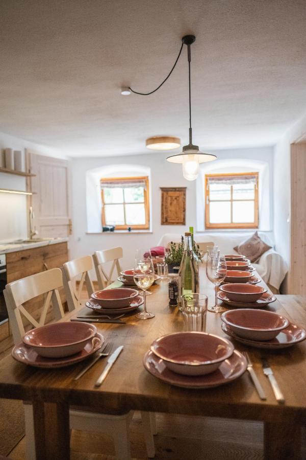 Gehobenes Ambiente In Historischer Wohnung Walting Екстер'єр фото
